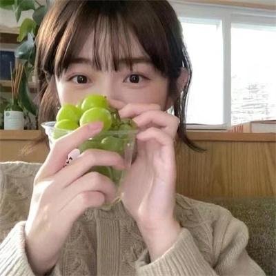 他的模样